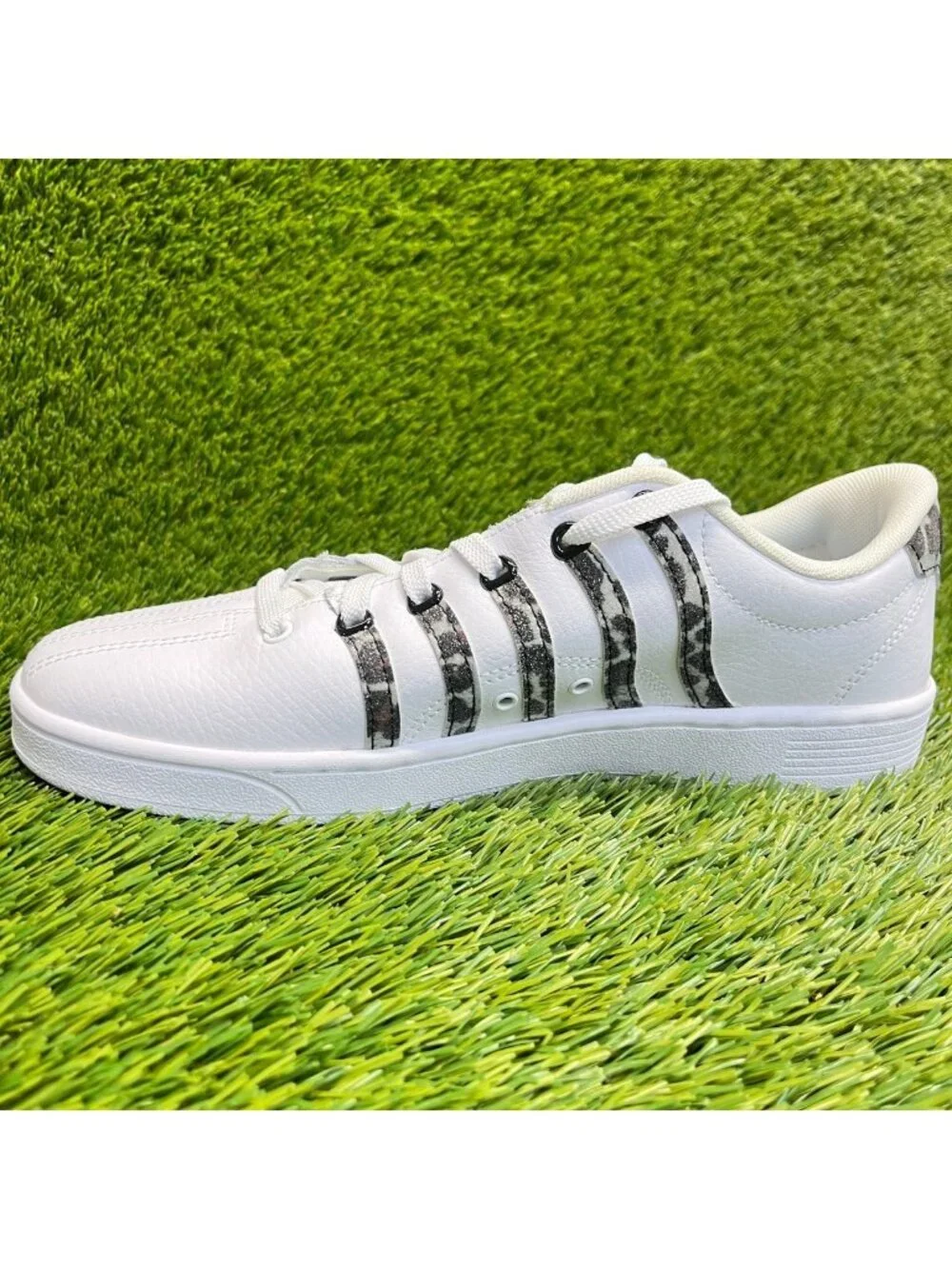 K-Swiss Court Pro II Leopard Womens Size 9.5 White Black Athletic Shoes Sneakers